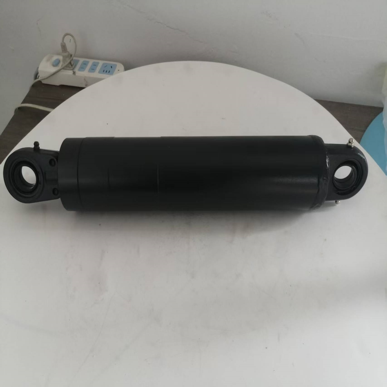 HYD CYLINDER